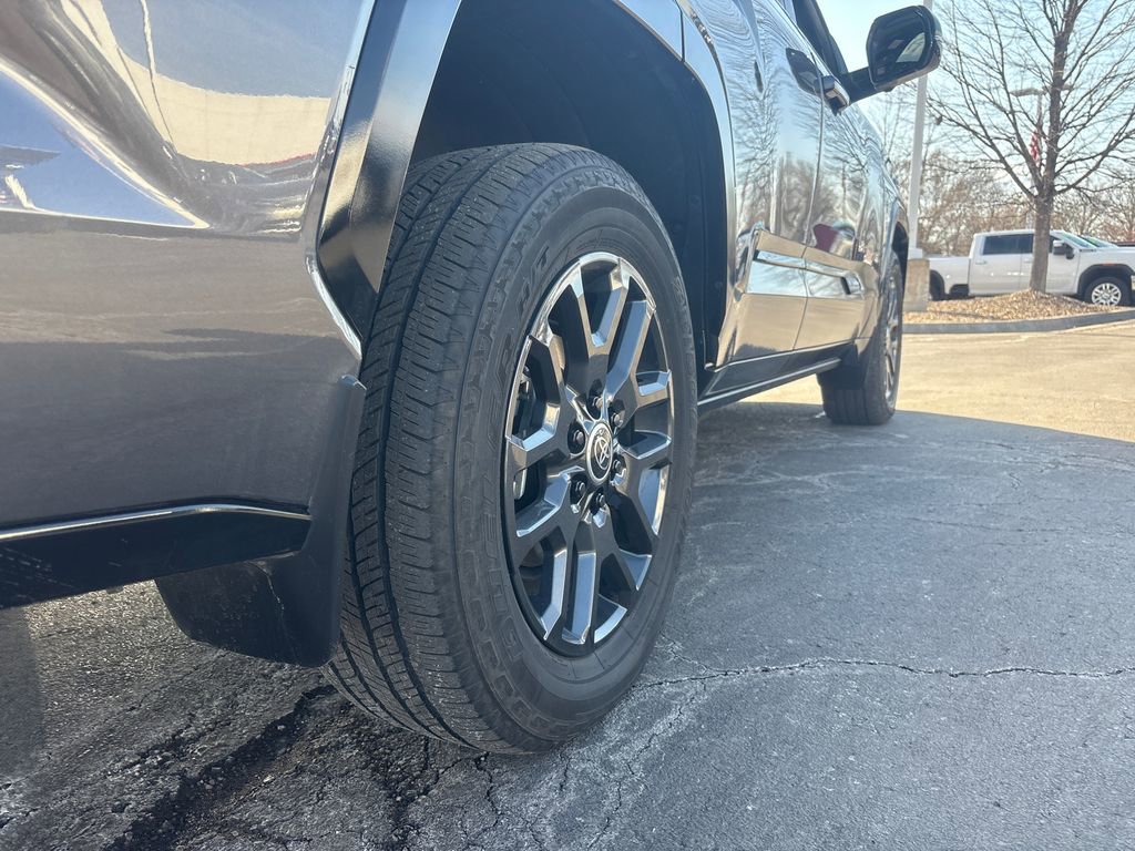 Used 2024 Toyota Sequoia Platinum image 5