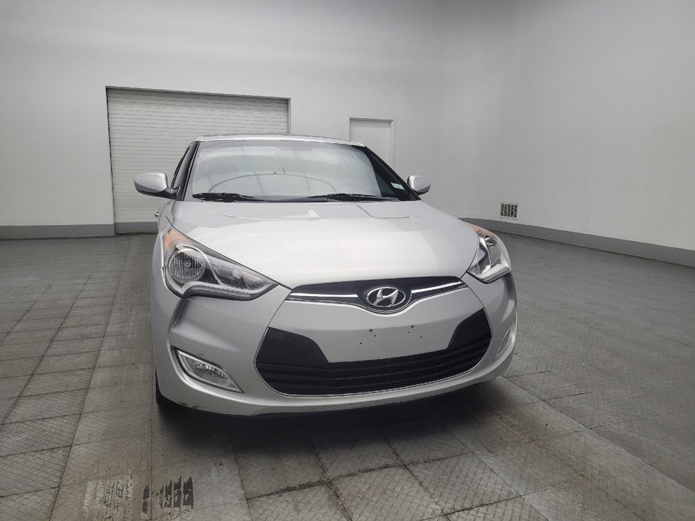 Used 2017 Hyundai Veloster Value Edition FWD image 14