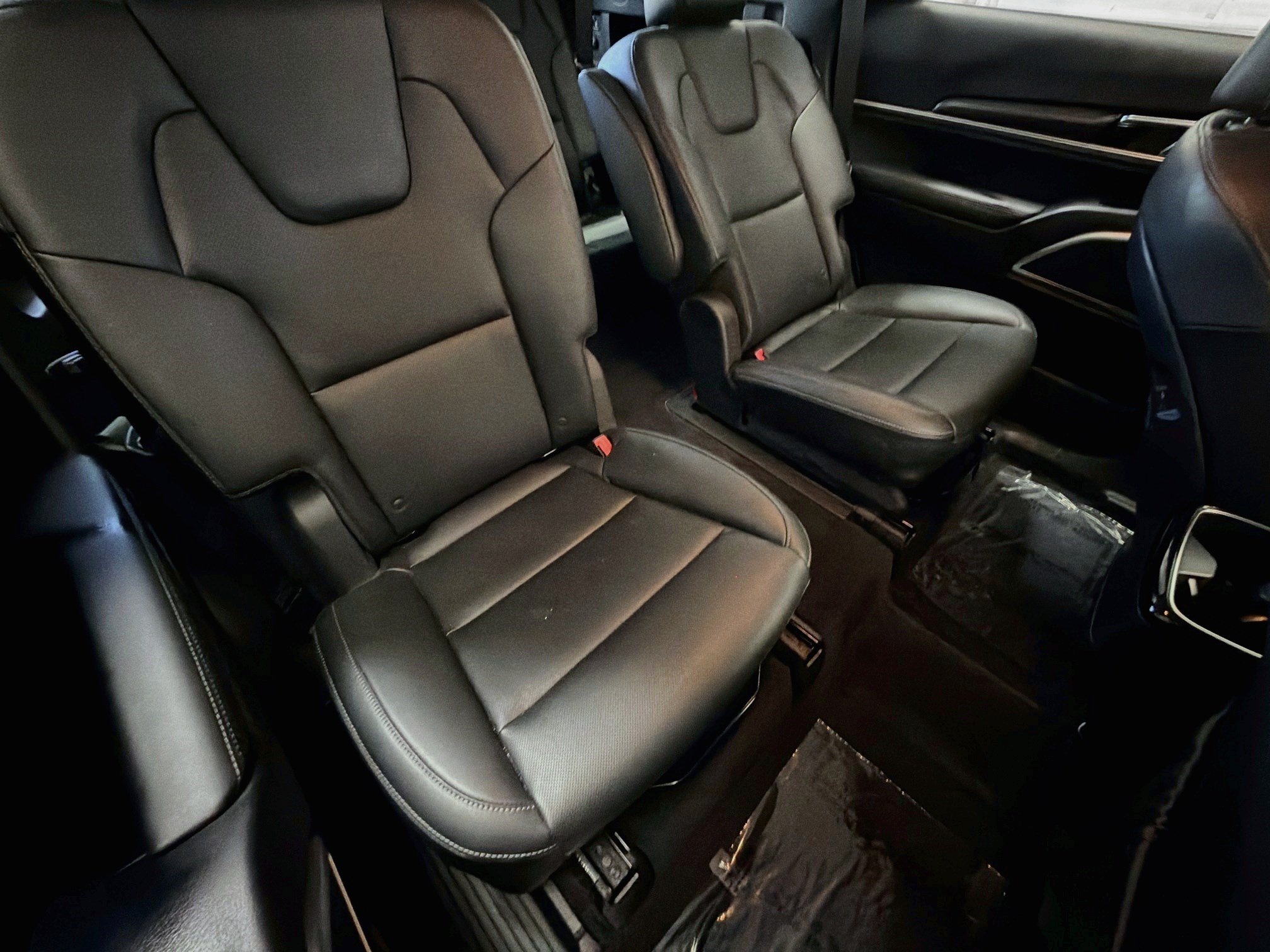 Used 2023 Kia Telluride S AWD/4WD image 14