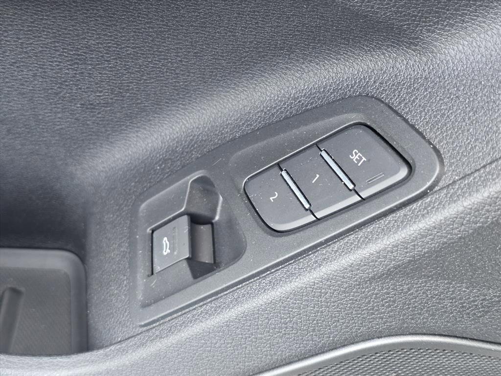 Used 2024 Audi Q3 2.0T Premium Plus image 15