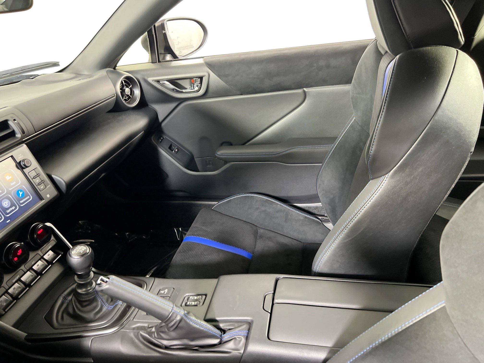 Used 2025 Subaru BRZ tS image 22