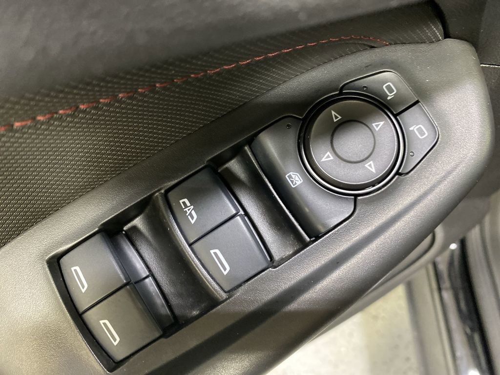 Certified 2022 Chevrolet TrailBlazer RS w/ Technology Package image 32