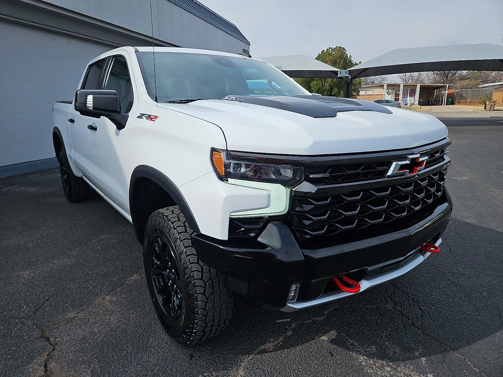 Used 2023 Chevrolet Silverado 1500 ZR2 w/ Technology Package image 5