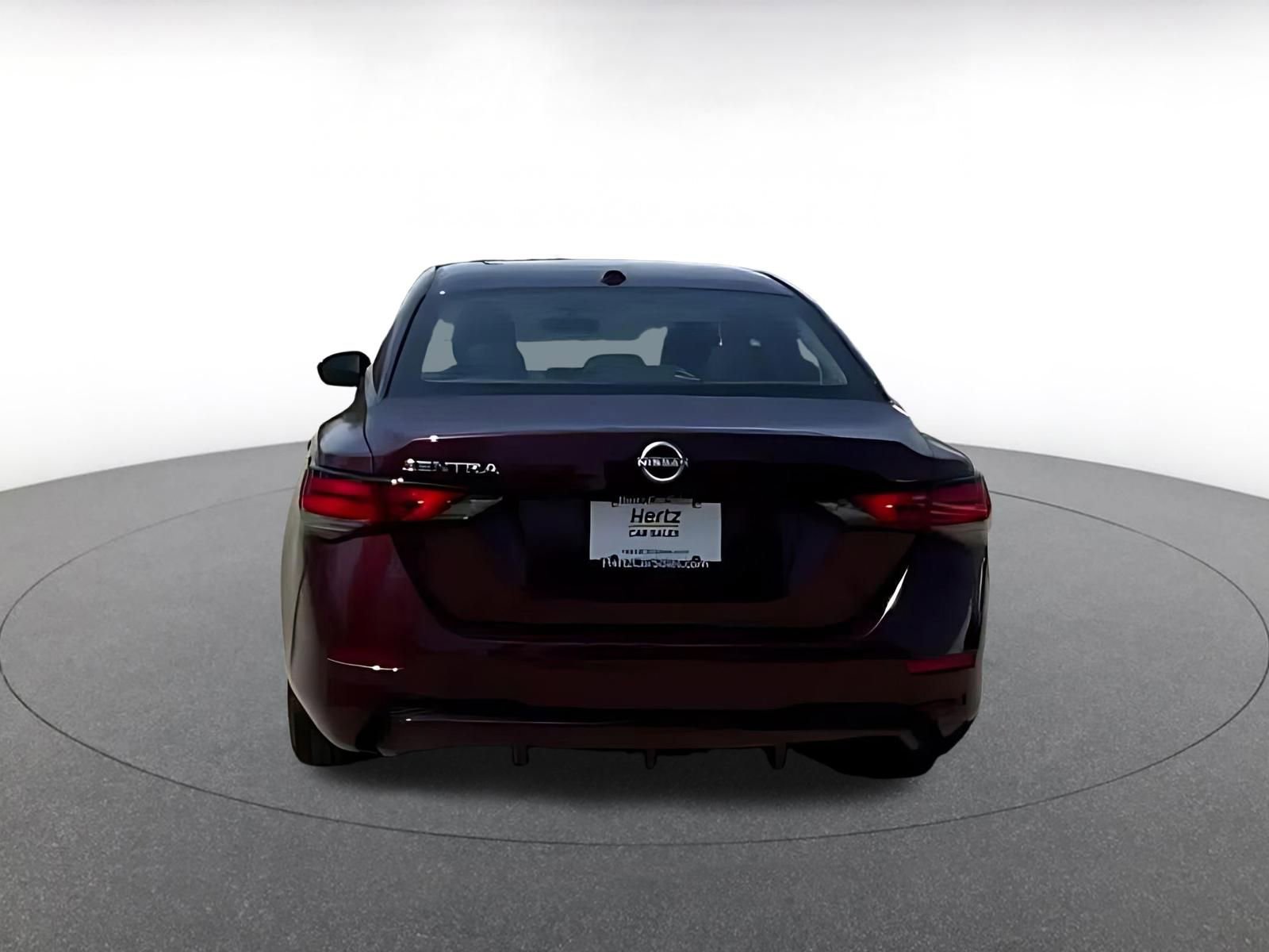 Used 2025 Nissan Sentra SV image 11
