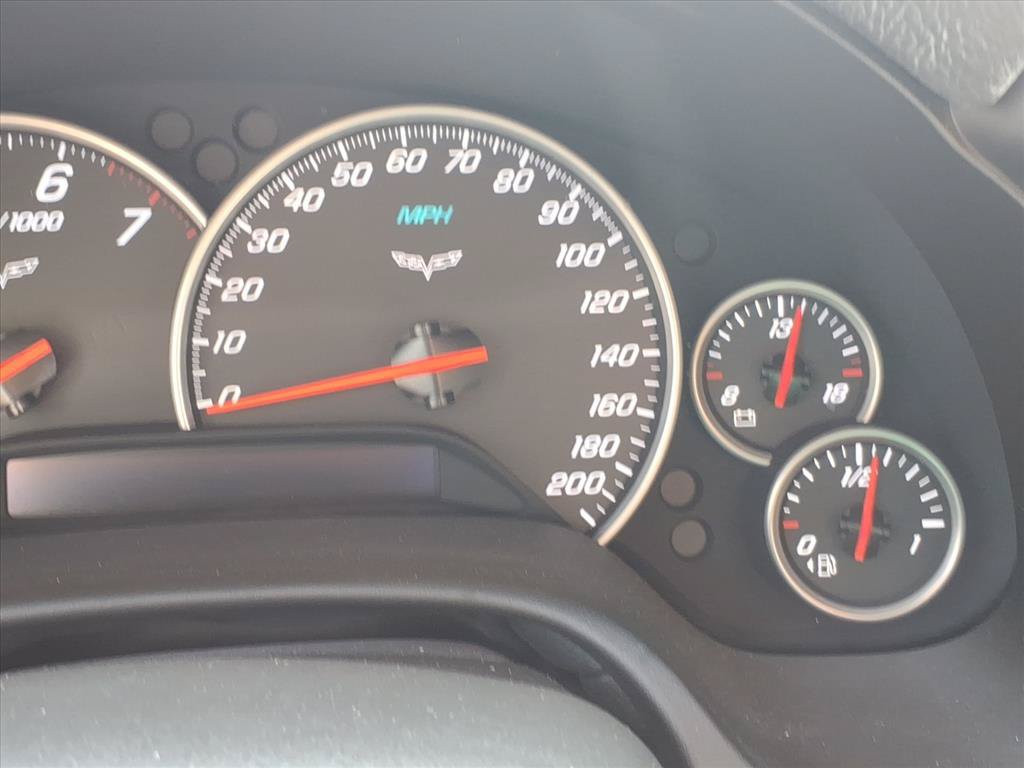 Used 2008 Chevrolet Corvette Coupe w/ Preferred Equipment Group RWD image 27