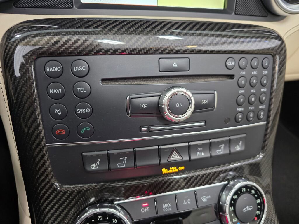 Used 2012 Mercedes-Benz SLS AMG Roadster image 43