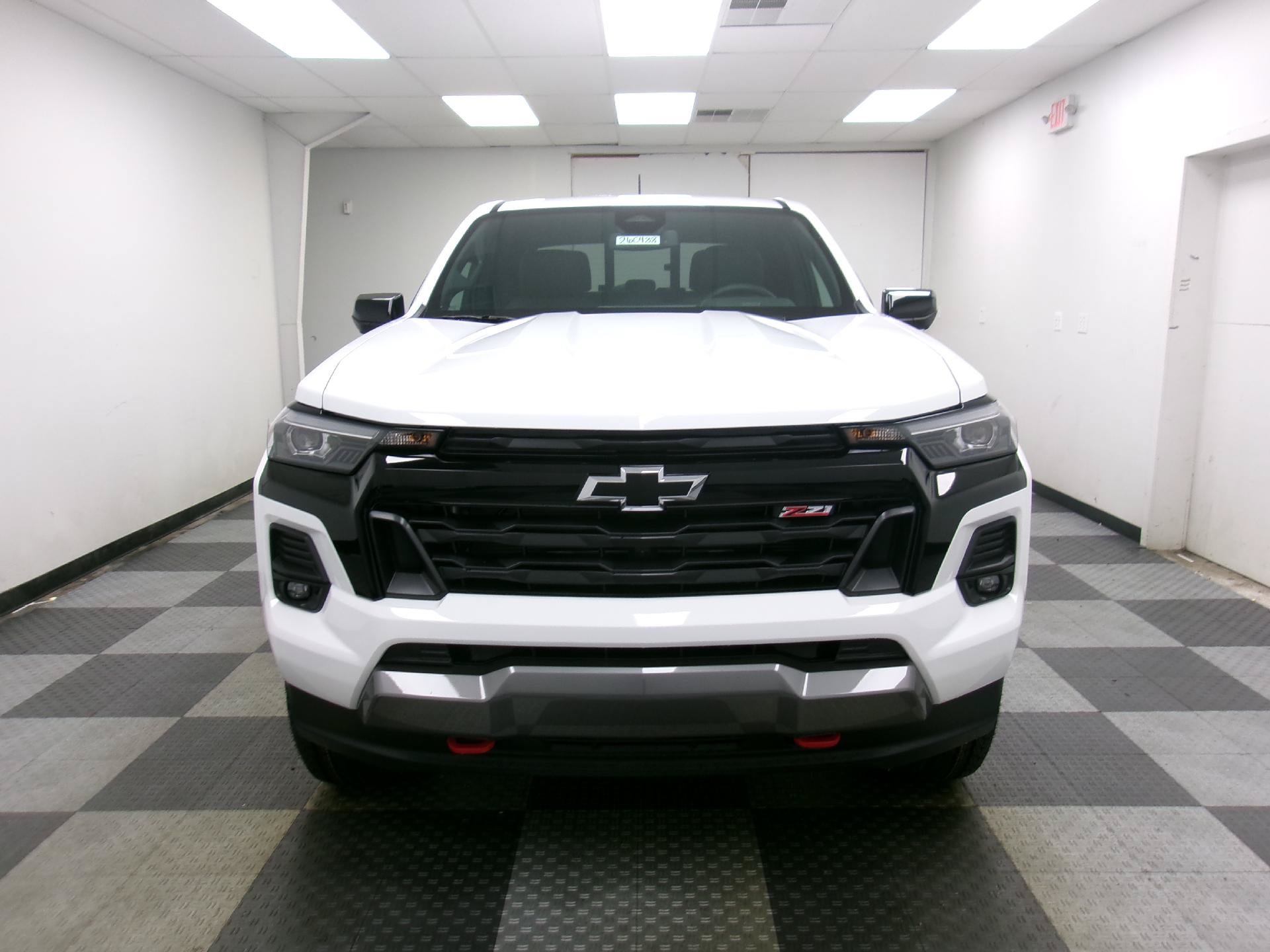 New 2026 Chevrolet Colorado Z71 w/ Technology Package AWD/4WD image 16