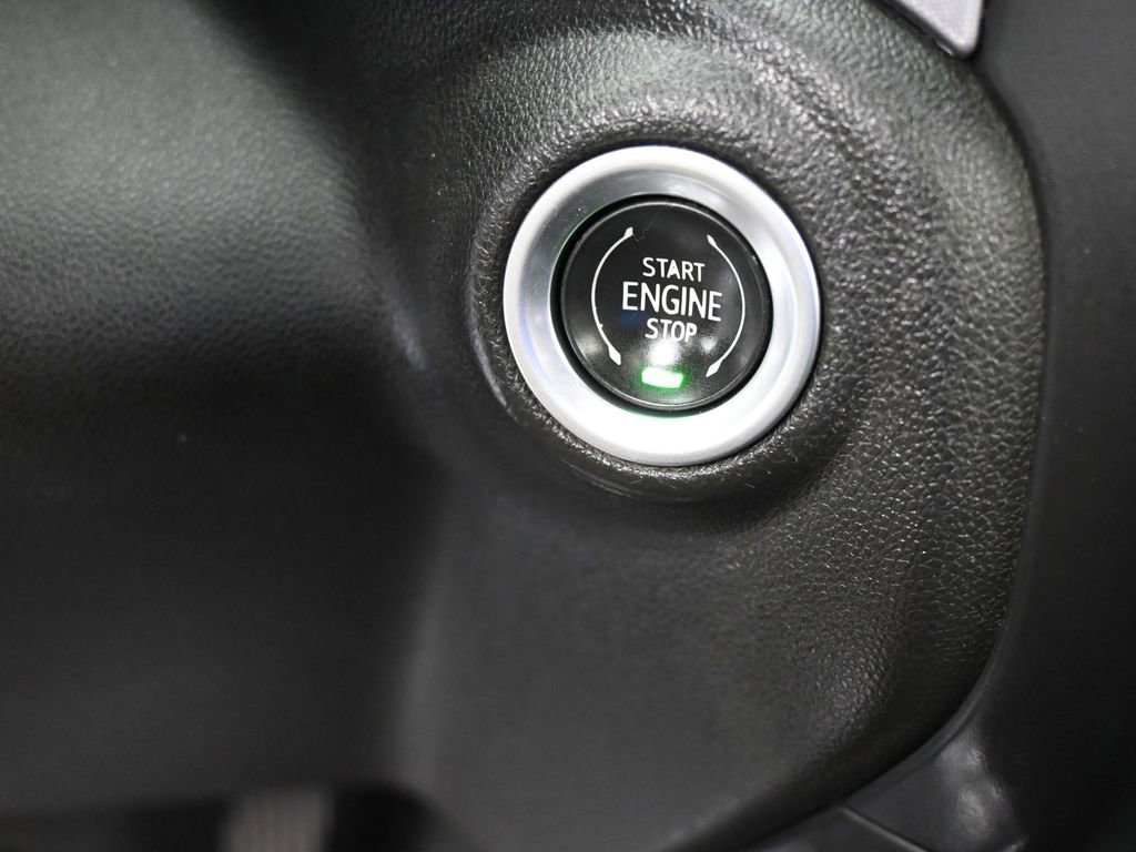 Used 2022 GMC Sierra 2500 SLE w/ SLE Convenience Package image 27