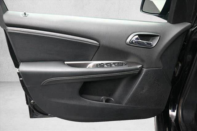 Used 2020 Dodge Journey Crossroad FWD image 20
