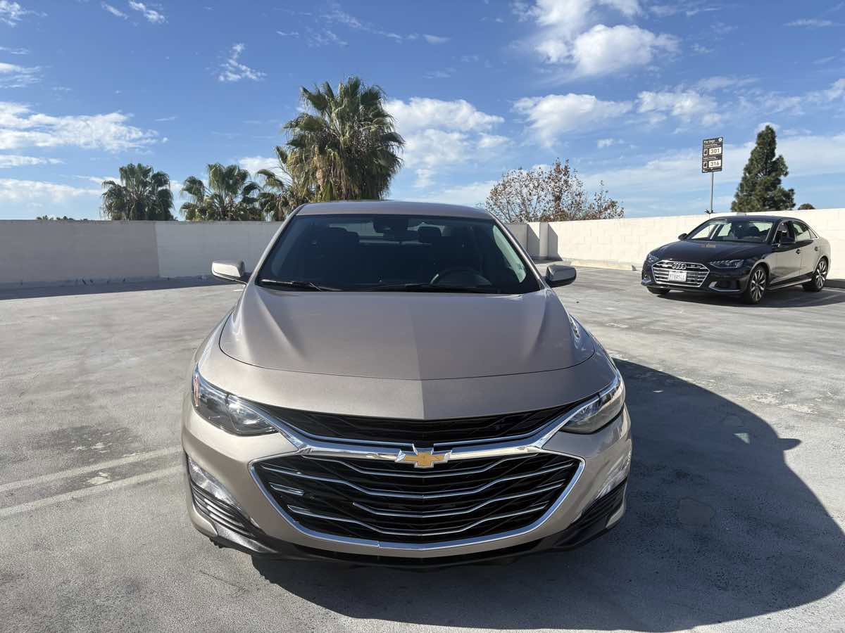 Used 2025 Chevrolet Malibu LT image 25