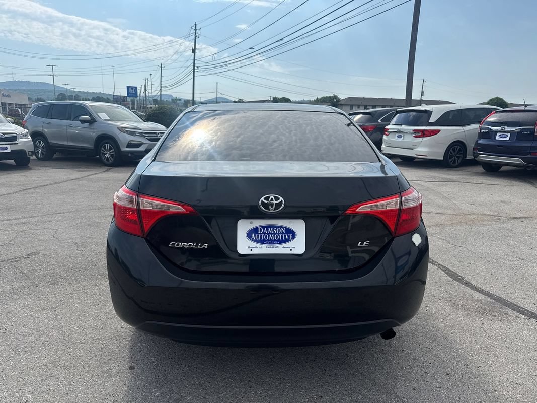 Used 2017 Toyota Corolla LE FWD image 4