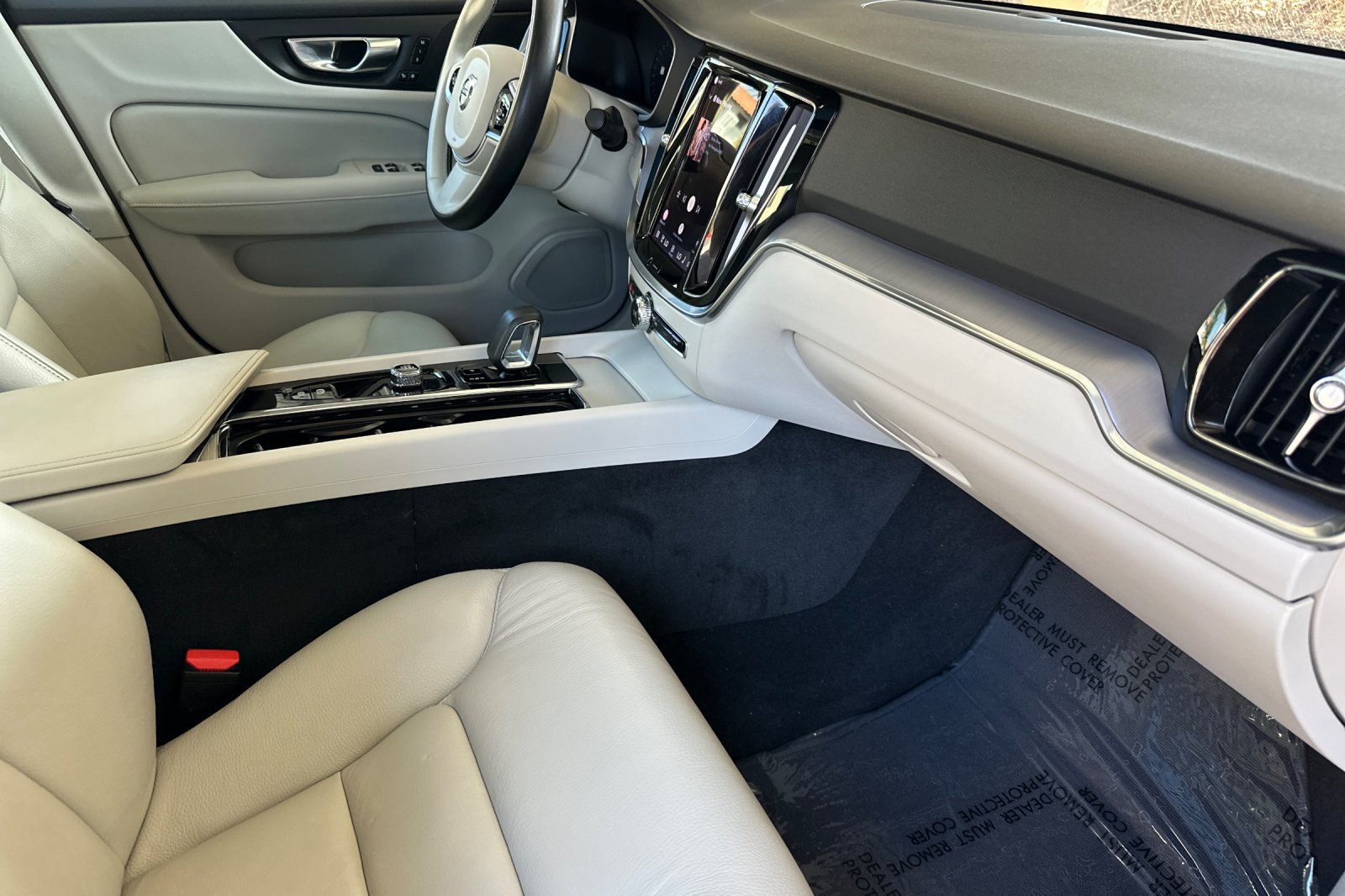 Certified 2023 Volvo S60 B5 Core w/ Climate Package FWD image 17