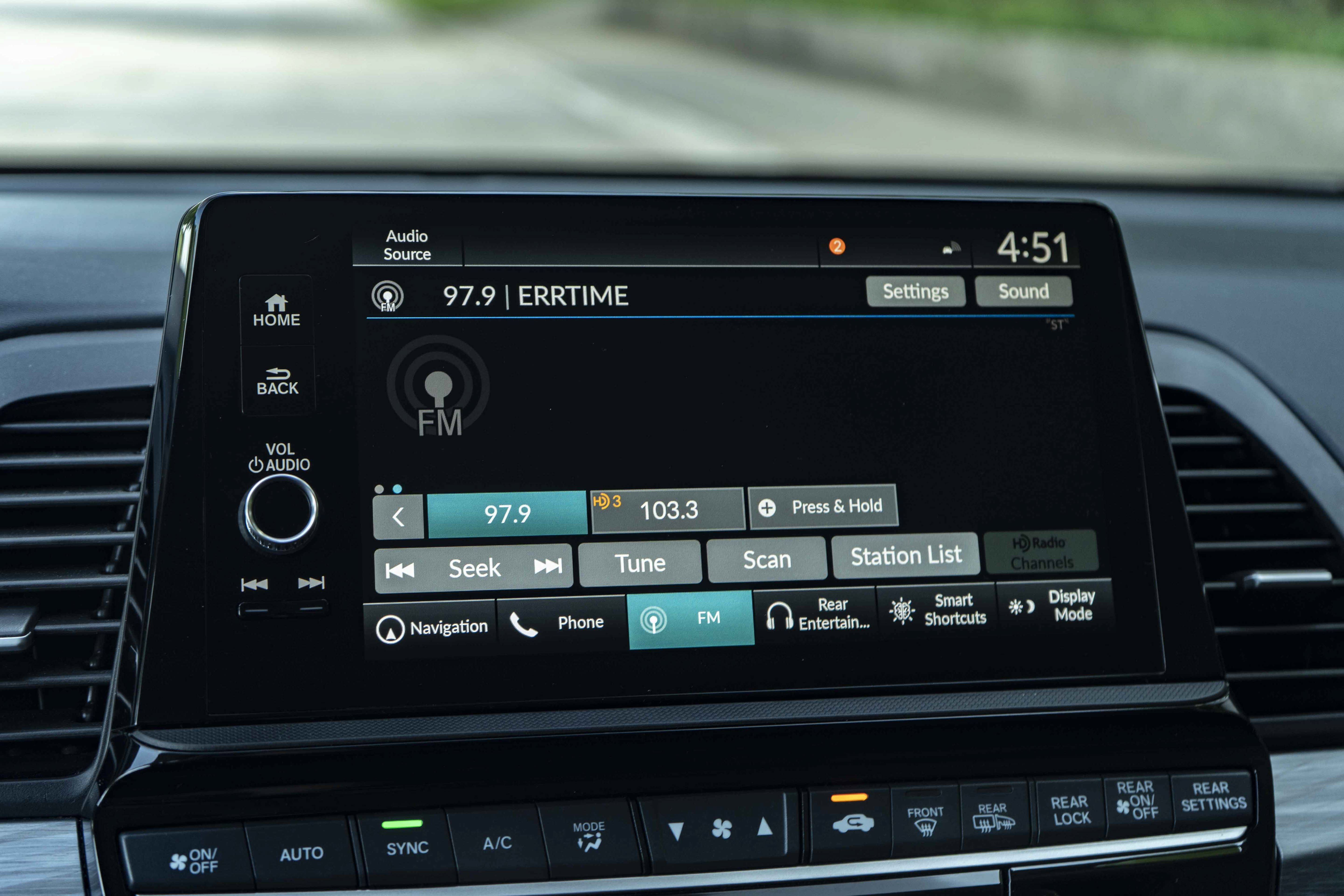 Certified 2025 Honda Odyssey Elite image 24