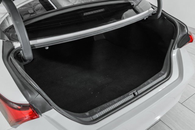 Used 2019 Toyota Avalon XLE w/ Moonroof Package image 56