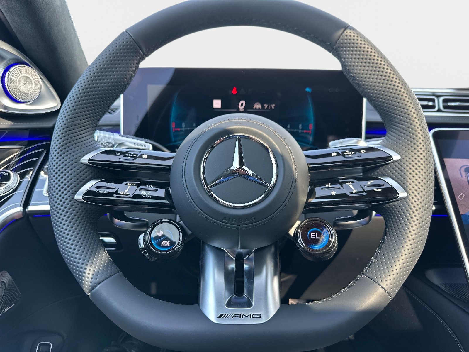 New 2026 Mercedes-Benz S 63 AMG S image 27