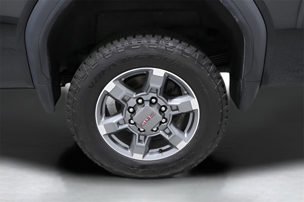 Used 2022 GMC Sierra 2500 AT4 w/ AT4 Preferred Package image 33