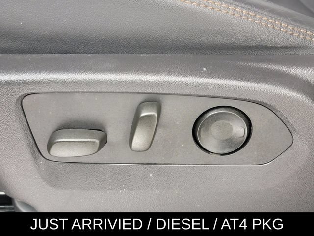 Used 2024 GMC Sierra 1500 AT4 w/ Technology Package AWD/4WD image 14