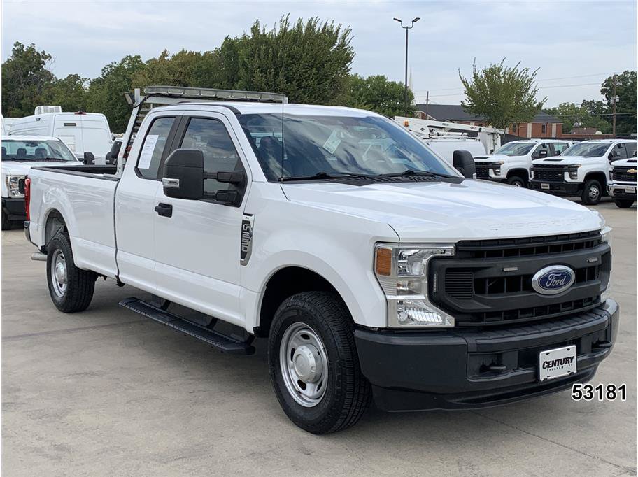 Used 2020 Ford F250 XL w/ Power Equipment Group RWD image 3
