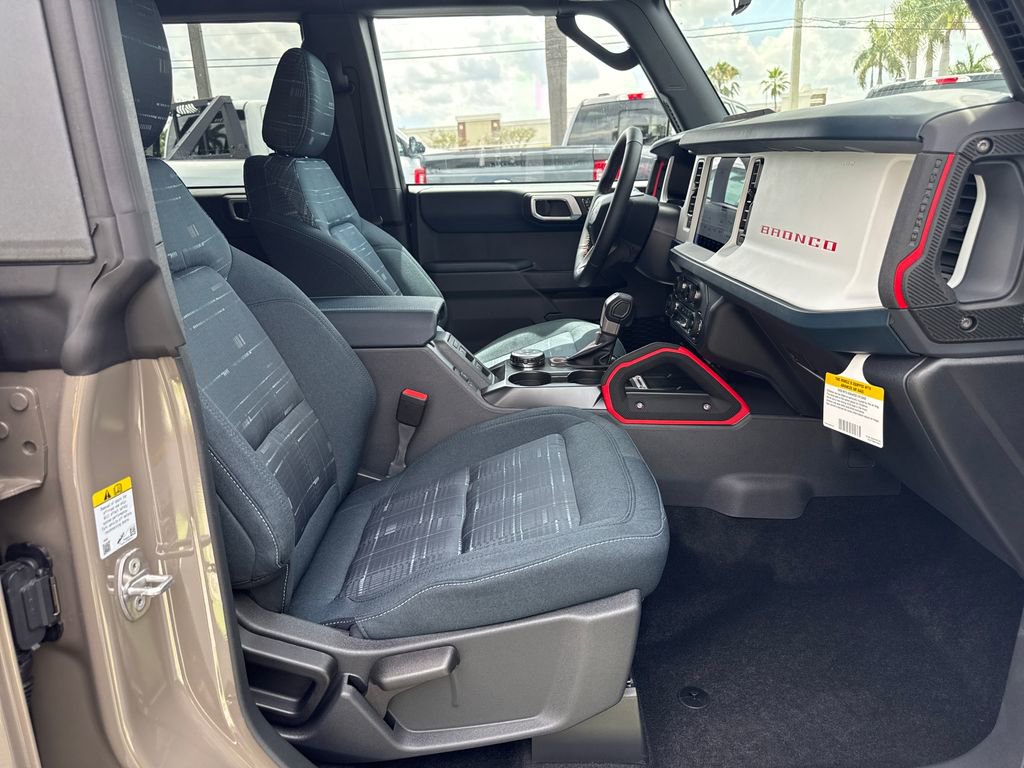 New 2026 Ford Bronco Heritage Edition AWD/4WD image 22