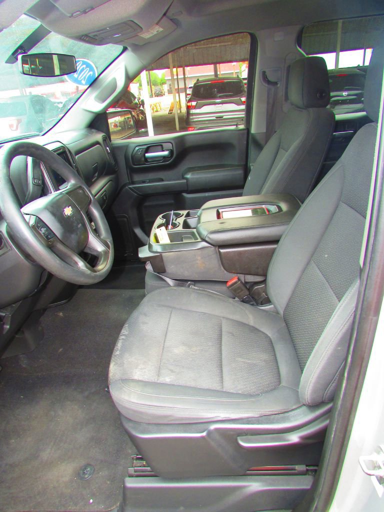 Used 2020 Chevrolet Silverado 1500 Custom w/ Custom Value Package image 29