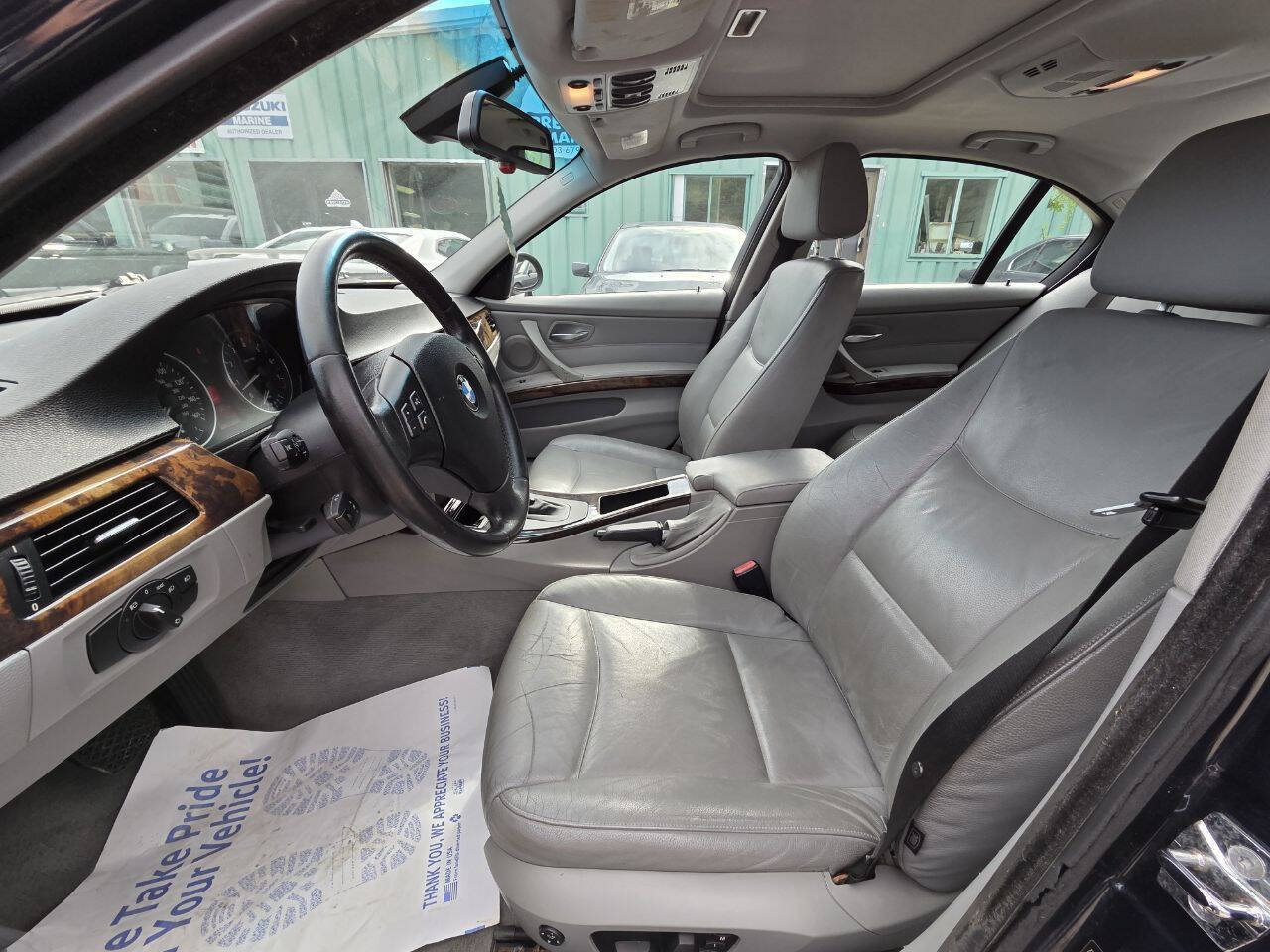 Used 2006 BMW 325xi Sedan AWD/4WD image 16