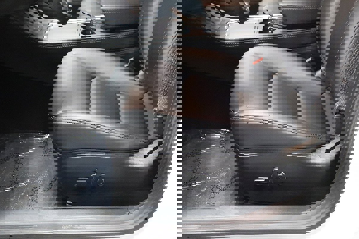 Used 2023 Tesla Model 3 Long Range image 37