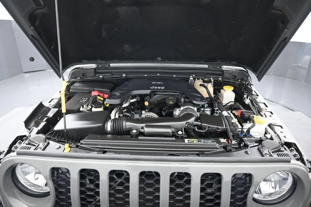 Used 2020 Jeep Gladiator Sport w/ Quick Order Package 24S AWD/4WD image 44