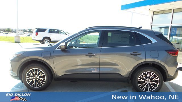 New 2025 Ford Escape SE image 20