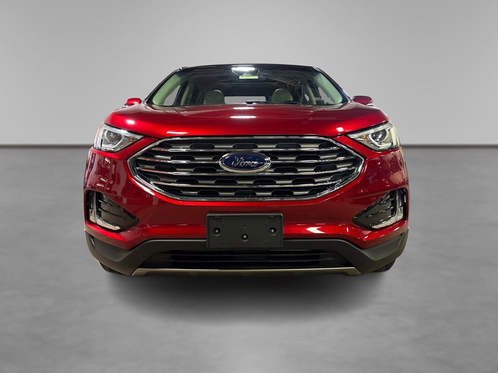 Certified 2019 Ford Edge Titanium w/ Cold Weather Package image 14