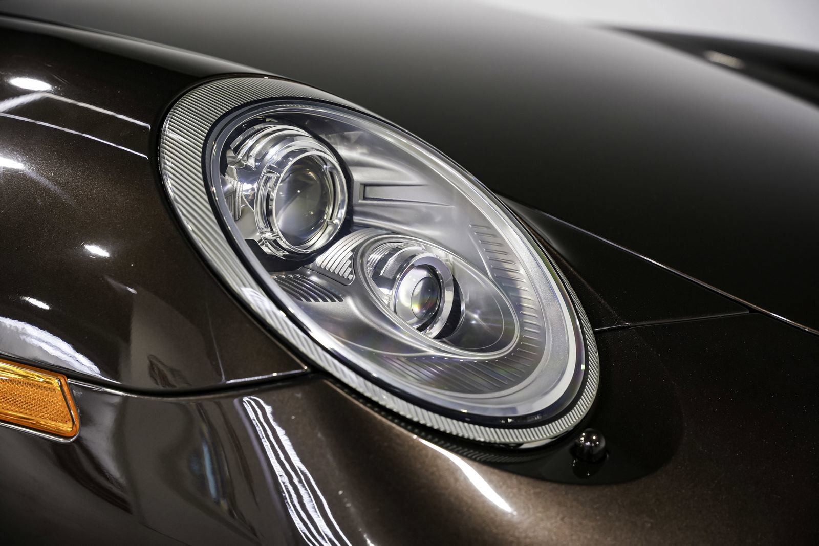 Used 2010 Porsche 911 Carrera S RWD image 38