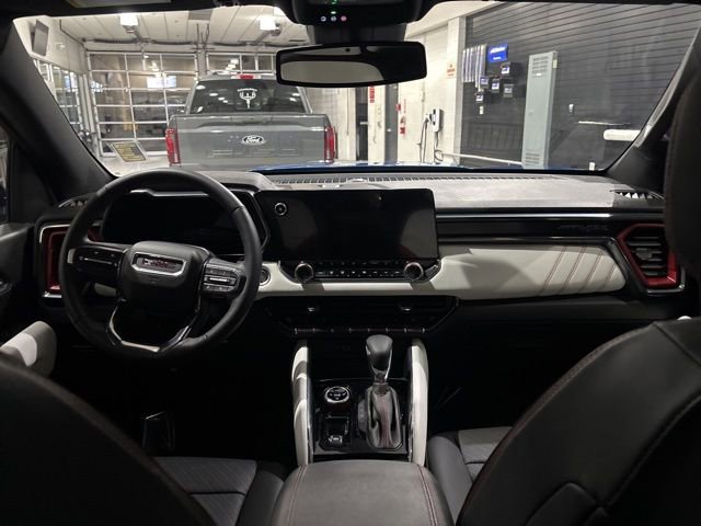 Used 2024 GMC Canyon AT4X w/ AT4X AEV Edition image 33