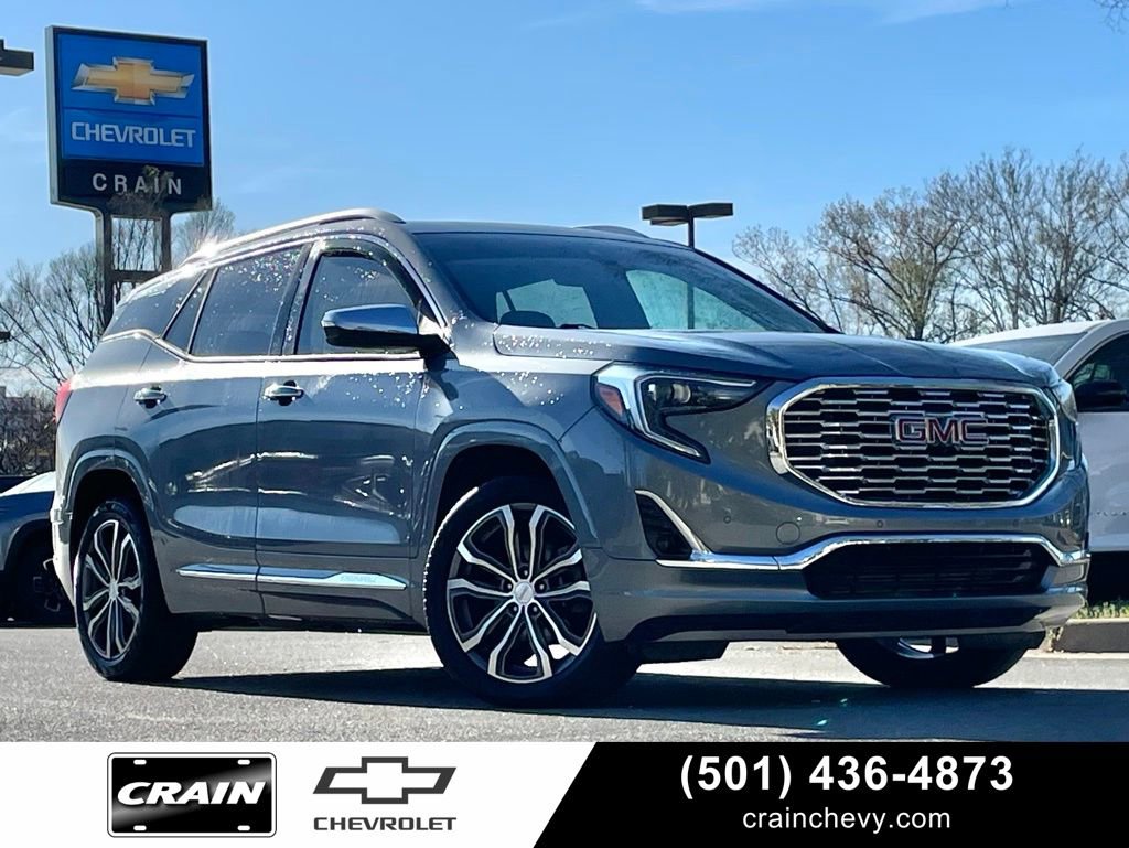 Used 2018 GMC Terrain Denali w/ Advanced Safety Package FWD image 1