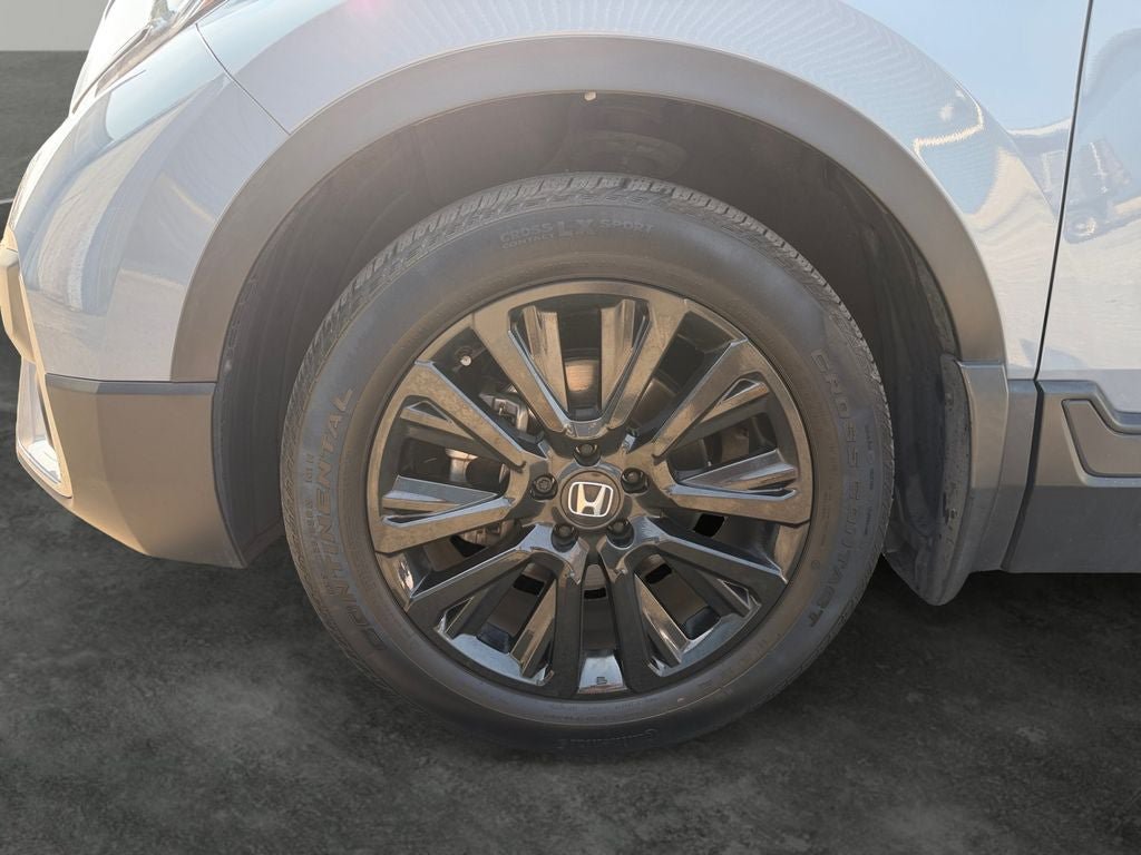 Used 2022 Honda CR-V Touring image 4