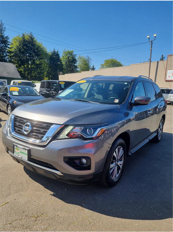 Used 2019 Nissan Pathfinder SV AWD/4WD image 1