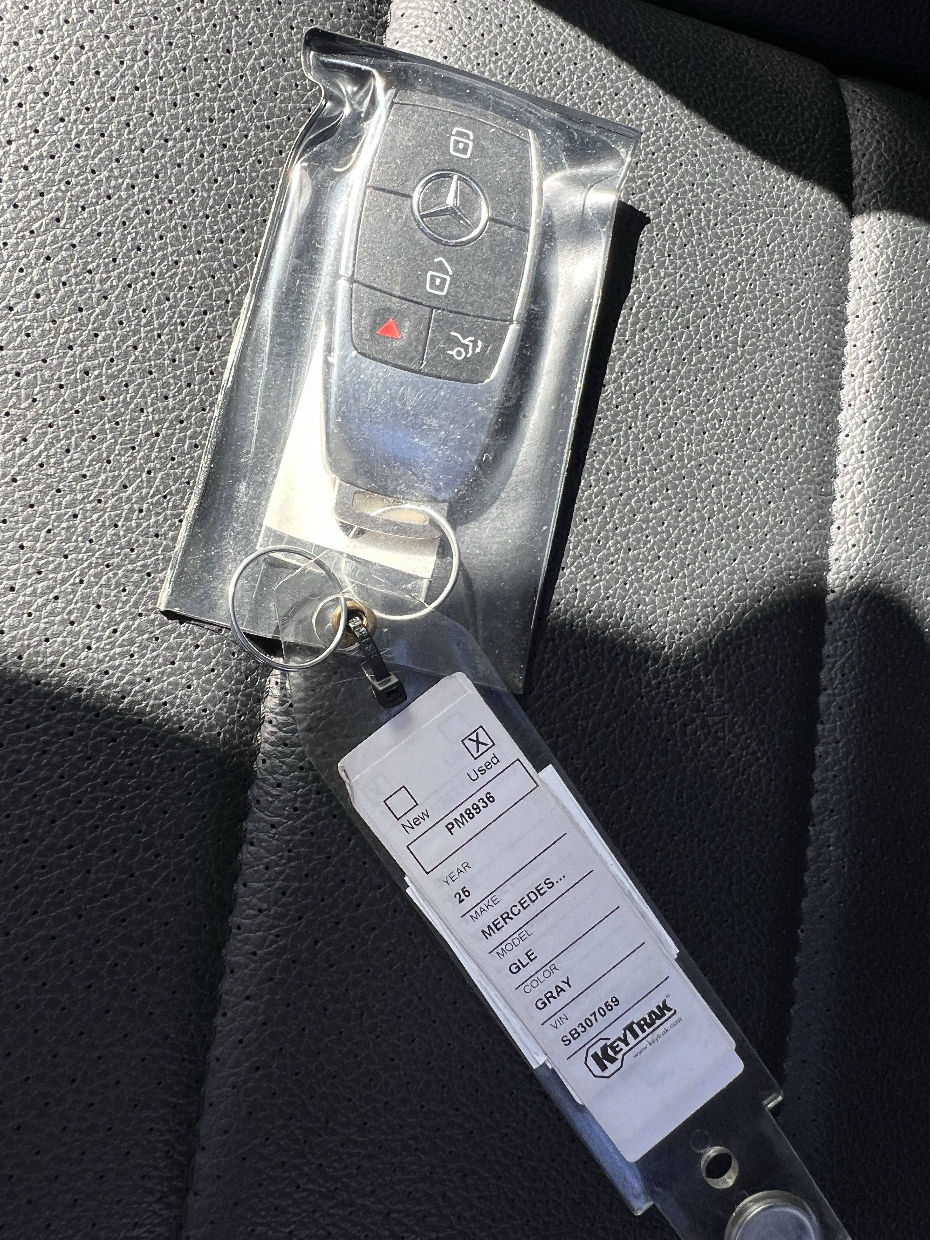 Certified 2025 Mercedes-Benz GLE 450 4MATIC image 38