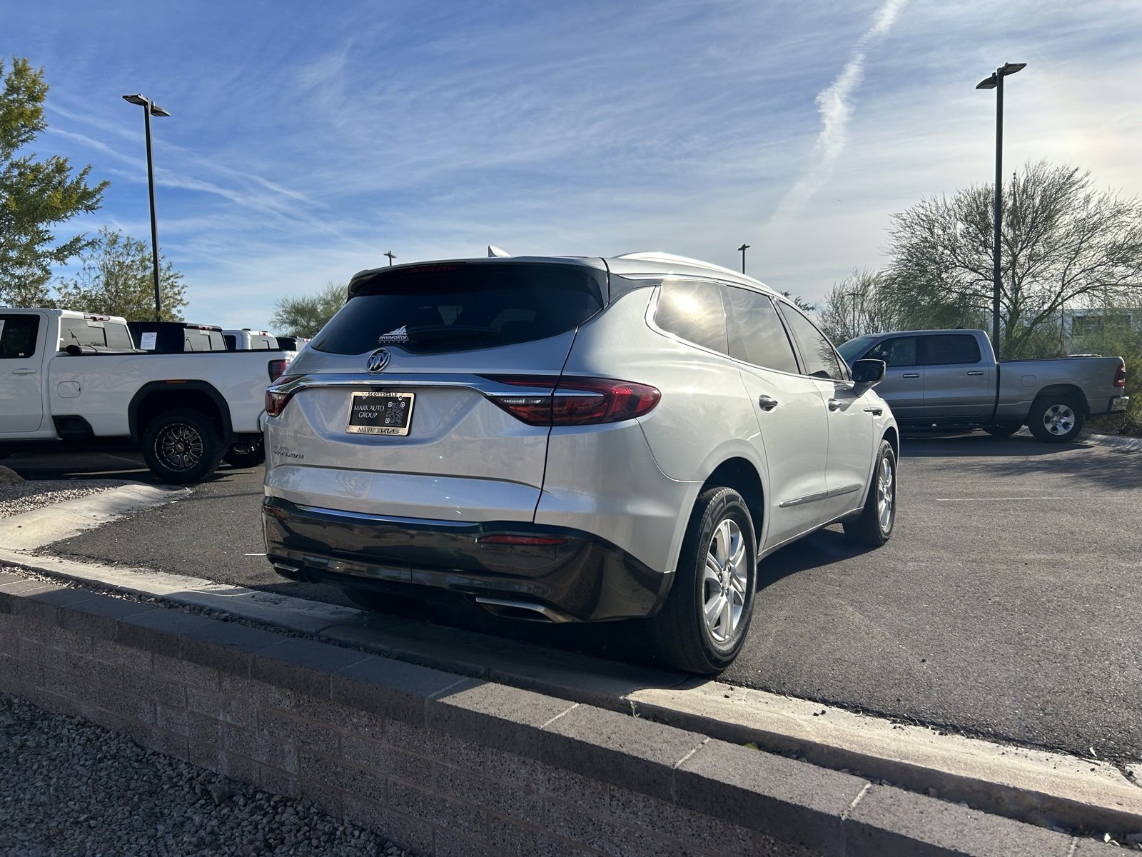 Used 2021 Buick Enclave Preferred image 3