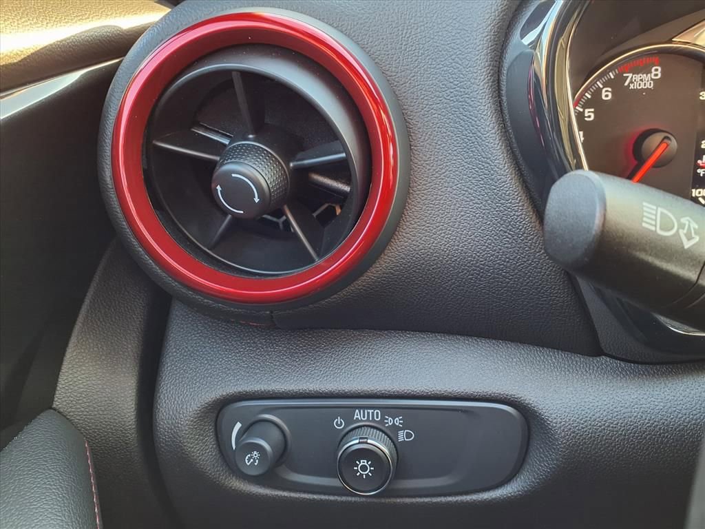 Used 2025 Chevrolet Blazer RS image 29