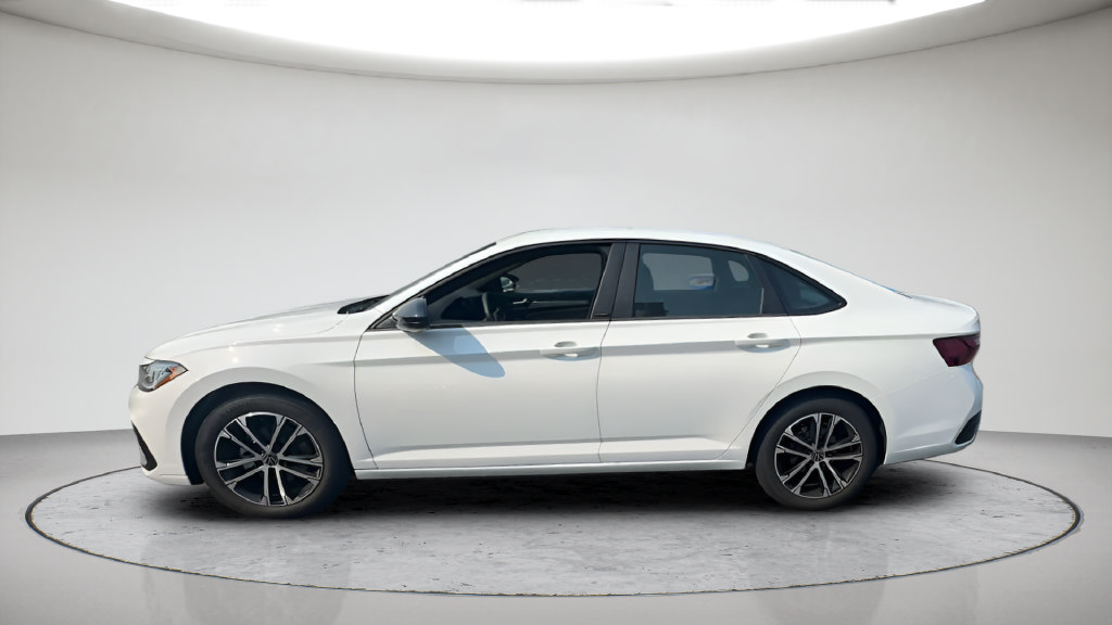 Used 2026 Volkswagen Jetta Sport FWD image 11