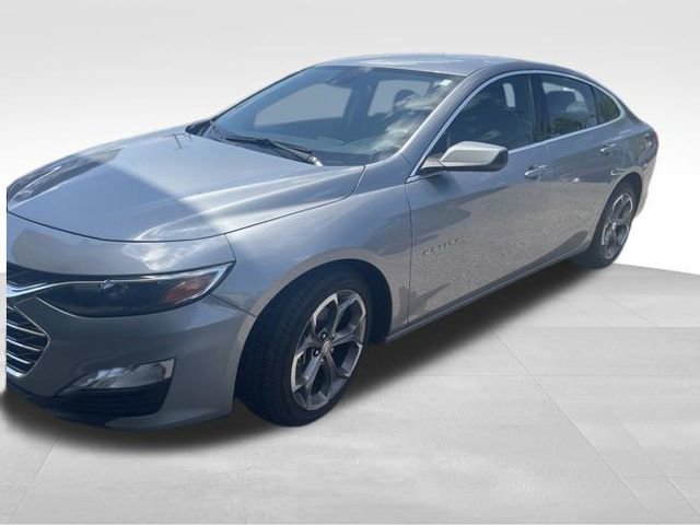 Used 2024 Chevrolet Malibu LT FWD image 2