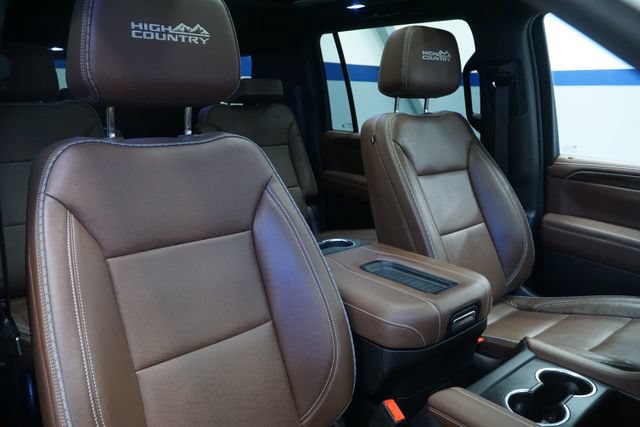 Used 2023 Chevrolet Suburban High Country AWD/4WD image 18