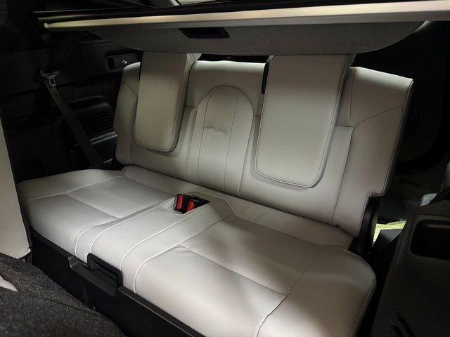 New 2026 Mitsubishi Outlander SEL FWD image 24