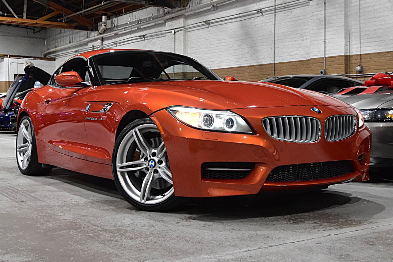 Used 2015 BMW Z4 sDrive35is RWD image 2