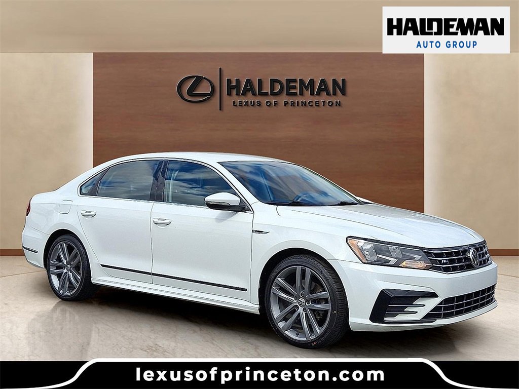 Used 2017 Volkswagen Passat 1.8T R-Line