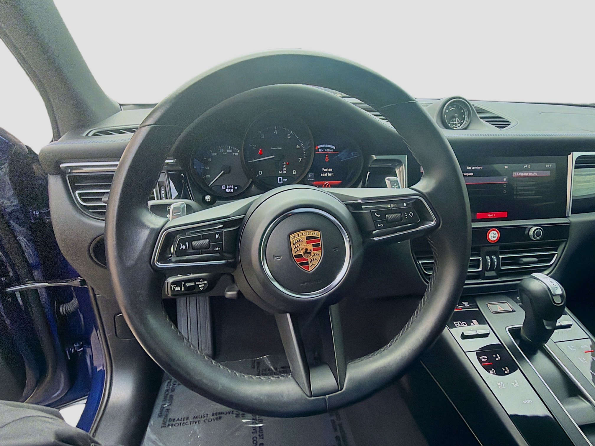 Used 2024 Porsche Macan w/ Premium Plus Package AWD/4WD image 10