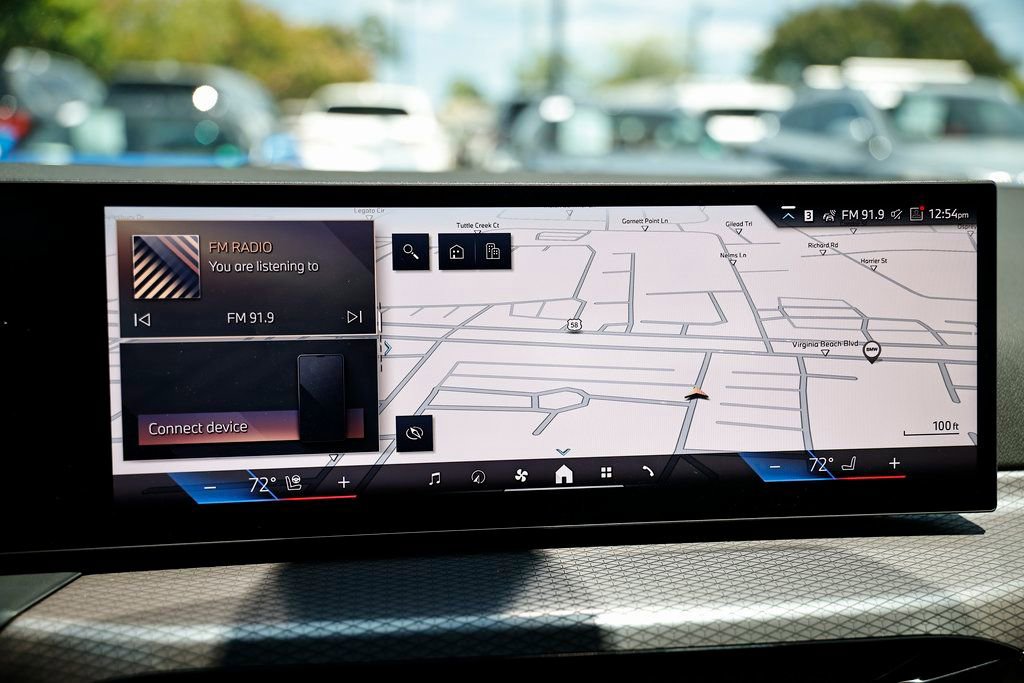 Used 2025 BMW 230i Coupe image 33