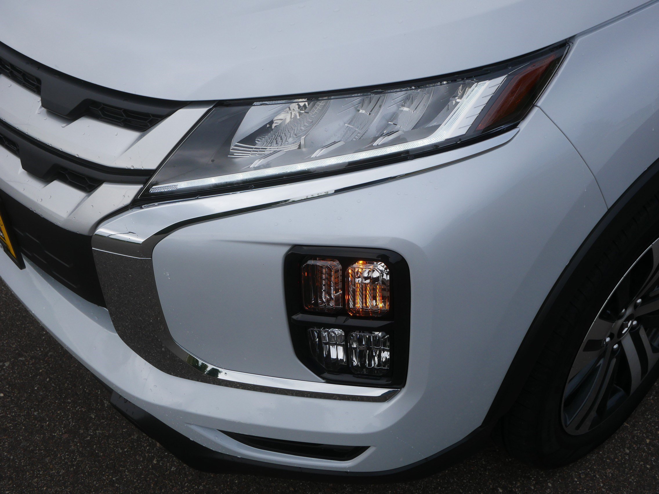 Used 2025 Mitsubishi Outlander Sport ES AWD/4WD image 15