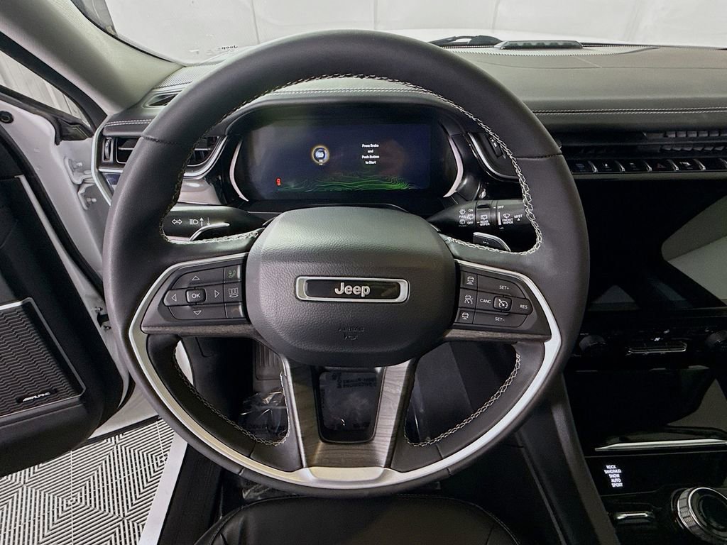 Used 2022 Jeep Grand Cherokee Limited 4xe image 21