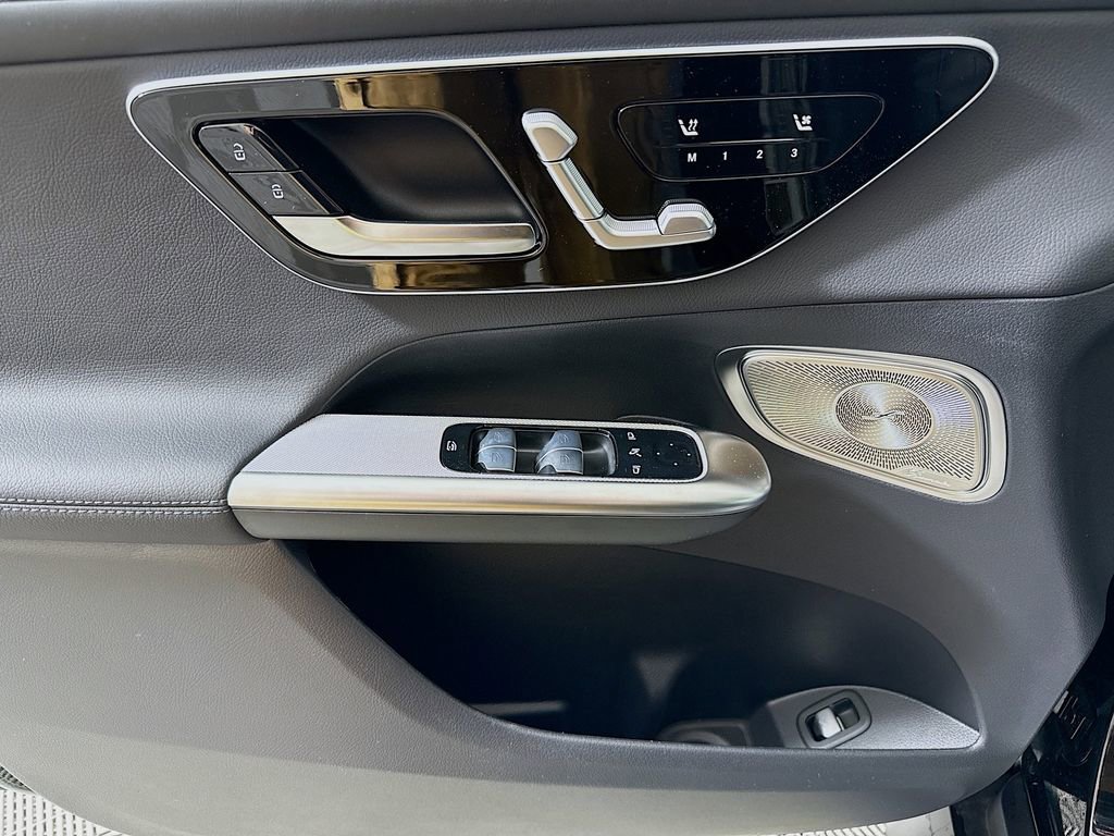 New 2026 Mercedes-Benz GLC 300 4MATIC image 18
