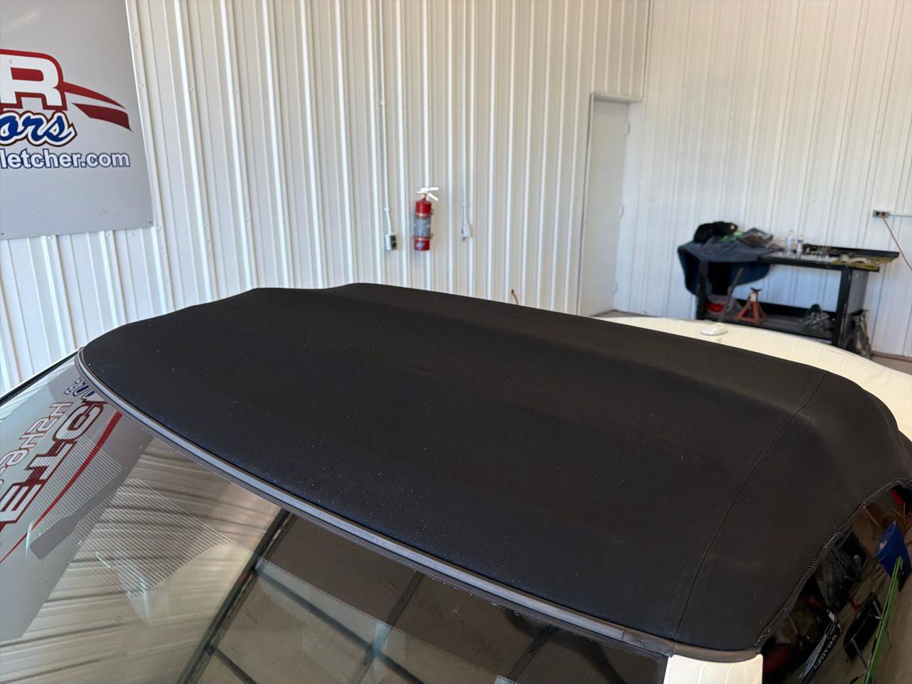 Used 2014 Nissan 370Z Touring RWD image 8