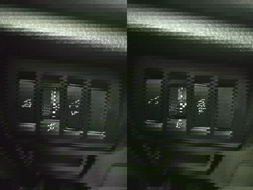 Used 2025 Subaru Outback Onyx Edition image 36